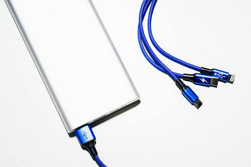 Câble Magnétique Rétractable 3-en-1 USB-C Lightning
